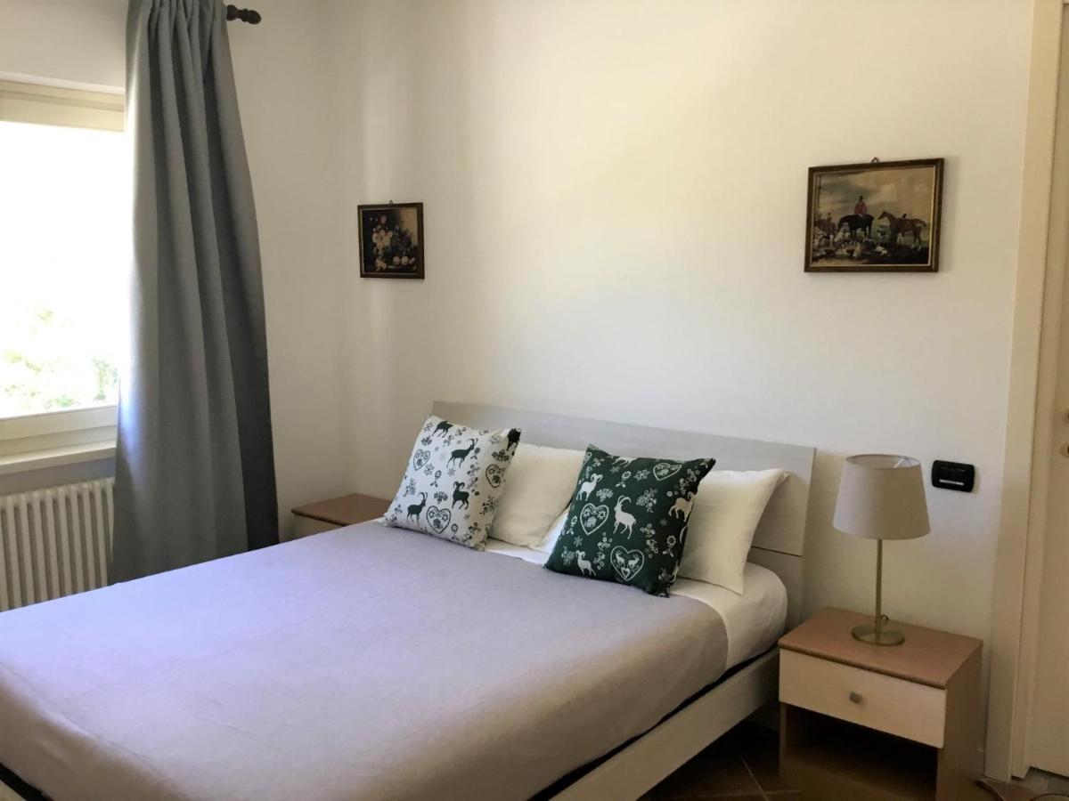 Appartamento Ottoz Aosta Buitenkant foto